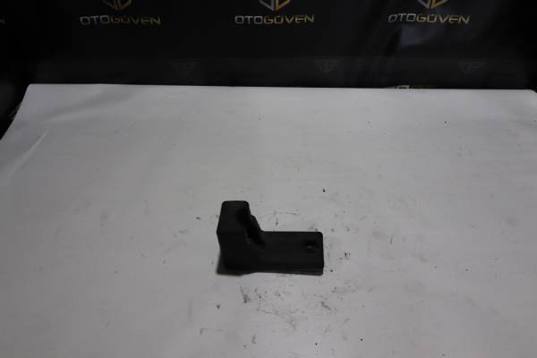 FORD TRANSİT 120 - 120 V ÇIKMA PARÇA TRANSİT V363 SÜRGÜLÜ KAPI ÖN PLASTİK